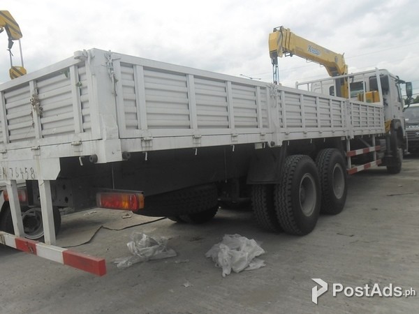 10 WHEELER BOOM TRUCK 6.5 TONS SINOTRUK