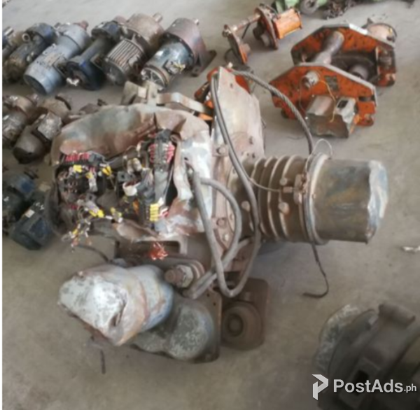 HITACHI 2.8 Slow wire rope hoist