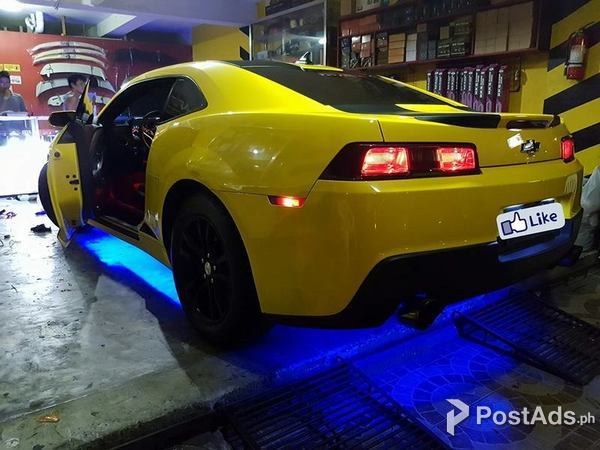 Wrap Around Single Color Underglow with Remote For Strobe Function