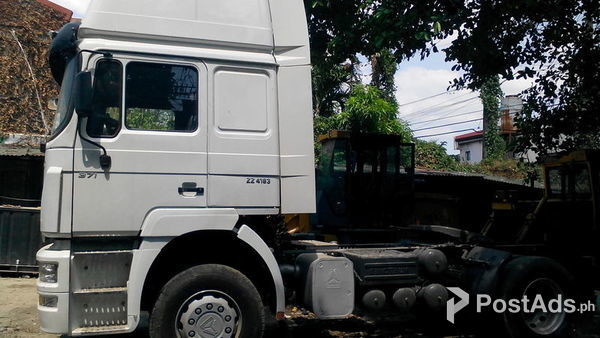 6 Wheeler Tractor Head 