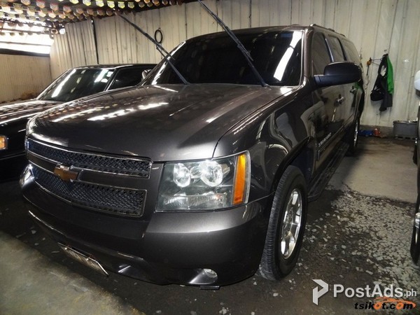 Chevrolet Suburban 2013