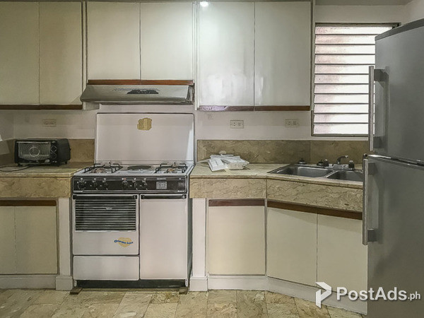 3 Bedrooms, Fully Furnished condo in Le Metropole