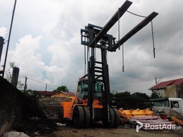  SOCMA Forklift 25tons                