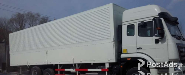 HOWO A7 10 WHEELER WINGVAN EURO IV 380HP 32 FT