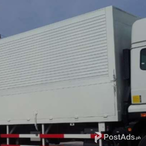 HOWO A7 10 WHEELER WINGVAN EURO IV 380HP 32 FT | PostAds PH