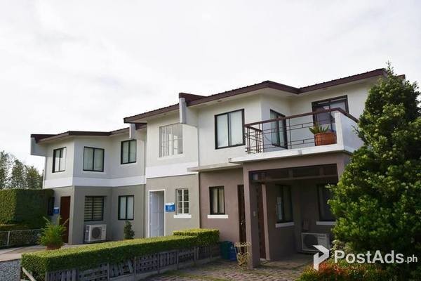ALICE THREE-BEDROOM TOWNHOUSE