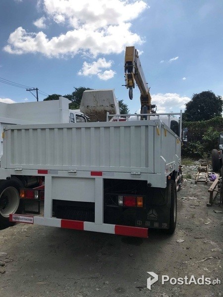 HOMAN SINOTRUK 3.2 TONS 6W BOOM TRUCK
