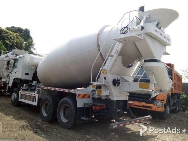 Howo-A7 10Wheeler 10 Cubic Transitmixer