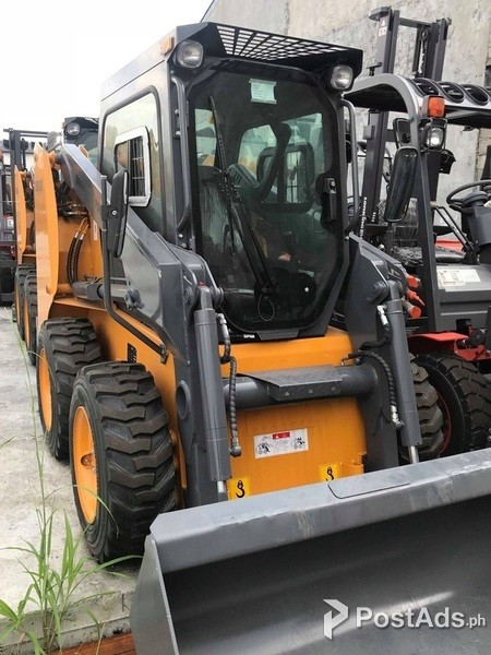 SKID LOADER CDM307