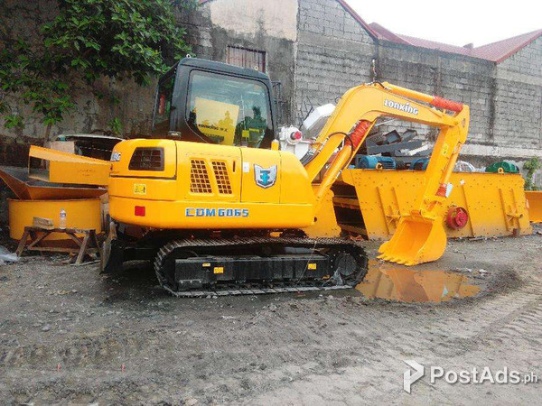 MINI BACKHOE EXCAVATOR LONKING 0.25 CUBIC CDM6065 KOMATSU PC60