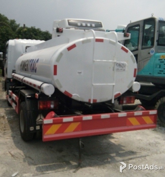 6 Wheeler Fuel Tanker