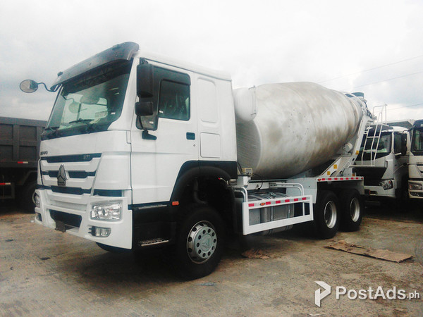 10 Wheeler HOWO A7 Mixer Truck, 4sale