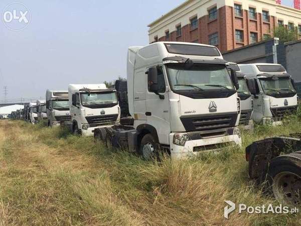 Sinotruk Howo 10 Wheeler 380HP Tractor Head