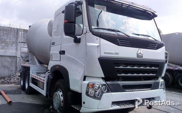 10 Wheeler HOWO Mixer Truck 3